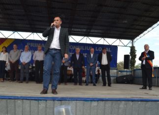 Cântec, joc şi voie bună la Tătuleşti, de Ziua Comunei