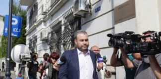Întâlnire interesantă. Darius Vâlcov şi iubita lui Liviu Dragnea în prim-plan