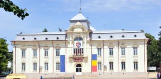 Apa din patru șipote din Caracal nu este bună de băut