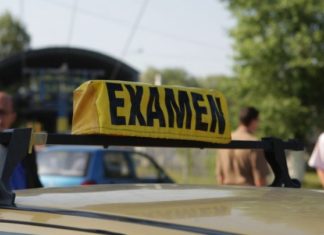 Se pică pe capete la examenul auto, în Olt