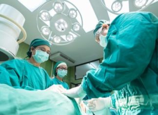 Trei noi spitale așteaptă finanțare, Vâlcov și Crețu se ceartă pe Facebook