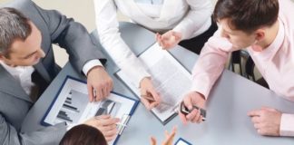 Anunț pentru toți salariații! Urmează o minivacanță!