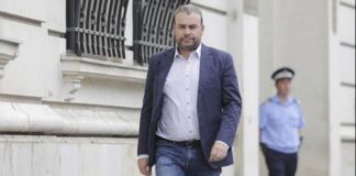 Vâlcov s-a reactivat! Consilierul – condamnat al premierului reiese la atac!