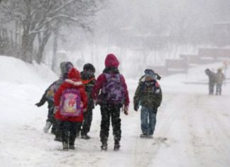 Când începe vacanța de iarnă 2018-2019? Elevii vor sta acasă 3 săptămâni!