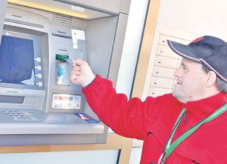 Anunț pentru toți cei care au card bancar!