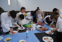 Măiestrie în bucătărie, la Colegiul Economic „Petre S. Aurelian” din Slatina