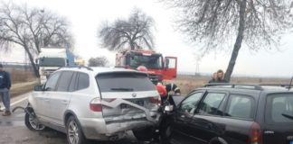 Accident în Balș. Traficul este blocat