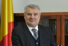 Deputatul Gigel Știrbu: ”Cascheta întoarsă pe dos!„