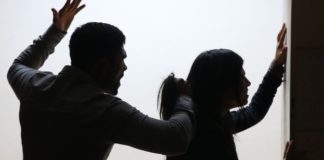 A fost reținut! Cetățeanul care a lovit o femeie sâmbătă noaptea este din Movileni