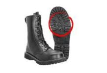 “NU PURTAȚI BOCANCI CU CRUCE ÎN TALPĂ”. ANUNȚUL CARE A BULVERSAT ROMÂNIA