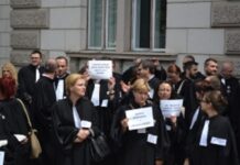 Avocații din Olt ies în stradă!