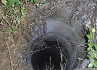 Minoră de 15 ani, salvată din fântână