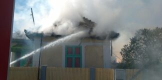 Incendiu la o locuință din Potcoava