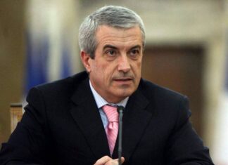 Tăriceanu, către ziarişti, de Ziua libertăţii presei: Sunteţi niţel nebuni, enervanţi, agasanţi, dar sunteţi ultima redută a democraţiei