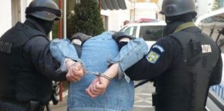 Bătaie soră cu moartea. Destule probe ca bărbatul din Valea Mare să fie reținut