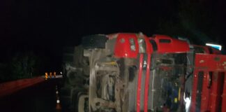 Accident la Saru. Circulație închisă