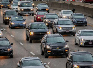 Ce amenzi riscă șoferii care circulă fără să fi transcris dreptul de proprietate al mașinii