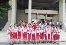 Trofeul celei de-a XXI-a ediţii a Festivalului Național „Căluşul Românesc” a fost câștigat de ceata de călușari din Osica de Sus