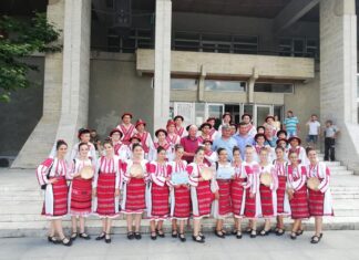 Trofeul celei de-a XXI-a ediţii a Festivalului Național „Căluşul Românesc” a fost câștigat de ceata de călușari din Osica de Sus