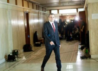 Darius Vâlcov vrea să fie cercetat de procurorii de la Secţia Specială, nu de DIICOT