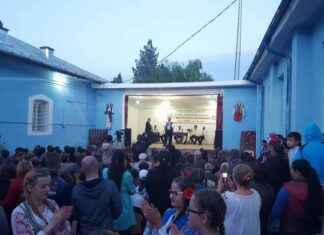 Nume grele ale muzicii populare româneşti, pe scena Festivalului de Folclor „Cântecele Dunării”, de la Ianca