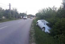 Accident cu două autoturisme la Slătioara