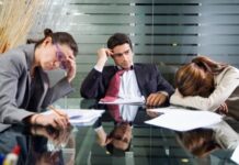 Angajații își pot verifica online vechimea în muncă și dacă au taxele plătite de angajator