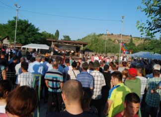 Petrecere mare la Teslui