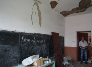 Elevi din Olt, în pericol