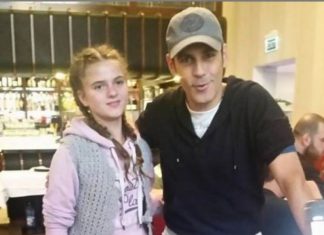 Ștefan Bănică Jr., fotografiat alături de victima lui Gheorghe Dincă