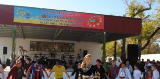 Emilia Dorobanțu, Olguța Berbec și Văru’ Săndel, la ,,Sărbătoarea Nucului” de la Curtișoara