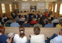 Olt: Gunoiul de grajd, resursă pentru agricultură, dar şi pericol pentru sănătate