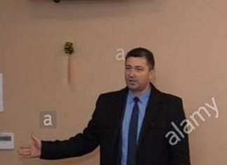 Poliţia Caracal, din nou fără şef. Înlocuitorul lui Mirea iese şi el la pensie