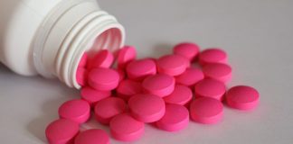 Unul dintre cele mai folosite medicamente crește riscul de infarct și accident vascular, în cazul persoanelor de peste 40 de ani