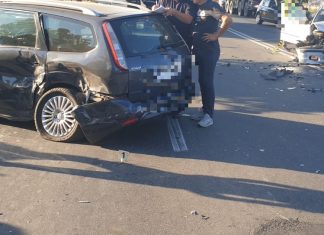 Accident rutier la Dedeman