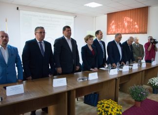 De 20 de ani îşi numără bobocii, toamna