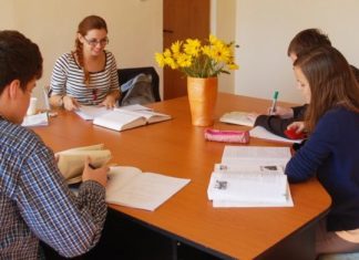 Topul celor mai mari venituri obţinute din meditaţii de profesorii din Olt