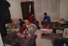 Tinerii liberali continuă să facă fericiți și alți copii