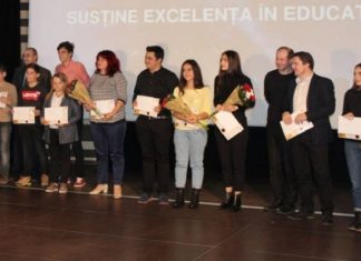 Olimpicii Oltului și profesorii lor, recompensați de CJ Olt