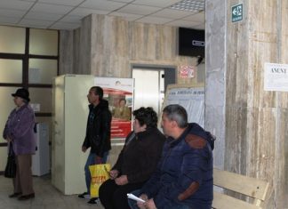 Sute de persoane din Olt primesc pensie fără să fi lucrat nici măcar o zi