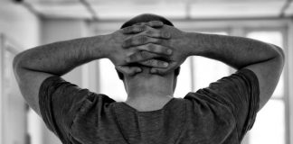 Risc dublu de accident vascular cerebral și de infarct pentru cei care obișnuiesc să doarmă astfel