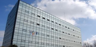 FIERBE ALRO SLATINA. COMPANIA RISCĂ SĂ SE ÎNCHIDĂ