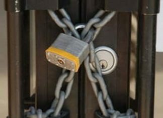 SUTE DE FIRME DIN OLT ȘI-AU ÎNCHIS PORȚILE