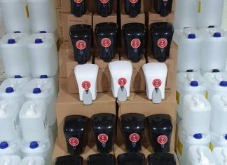 Primăria Slatina începe montarea dispozitivelor cu dezinfectant la intrarea în scările de bloc