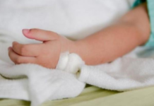 Un bebeluș, abandonat pe marginea drumului, la Verguleasa