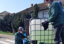 Acțiune de dezinfecție pe străzile din Scornicești