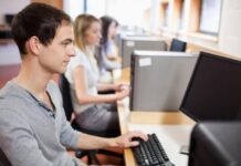 Olt: 10 elevi de nota 10