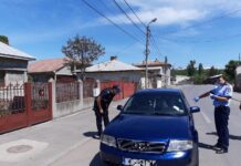 Un minor de 17 ani a fost prins conducând un autoturism fără permis, în Slatina