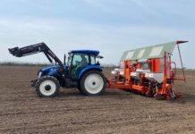 Fermierii olteni își primesc subvenția la motorină