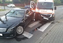 O ambulanță, implicată într-un accident la Caracal